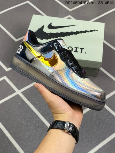 230NK Air Force 1´07 Low 空军一号低帮百搭休闲运动板鞋 XL2402-222 柔软、弹性十足的缓震性能和出色的中底设计 横跨复古与现代的外型结合 造就出风靡全球三十多年的F