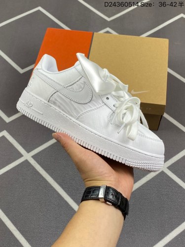 180公司级✅耐克Nike Wmns Air Force 1 ‘07 LX Low”Triple White“空军一号经典低帮百搭休闲运动板鞋“白丝绸蝴蝶结”货号：DV4244-111 尺码：36