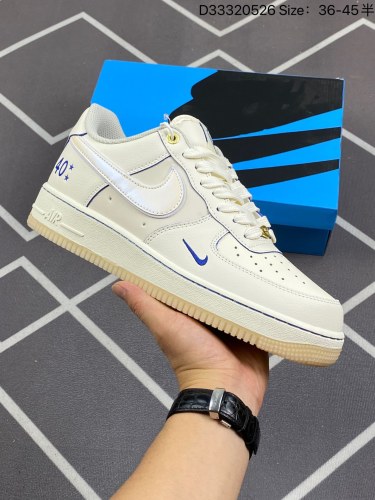160公司级✅耐克Nike Air Force 1 Low  空军一号低帮百搭休闲运动板鞋。柔软、弹性十足的缓震性能和出色的中底设计，横跨复古与现代的外型结合，造就出风靡全球三十多年的Force