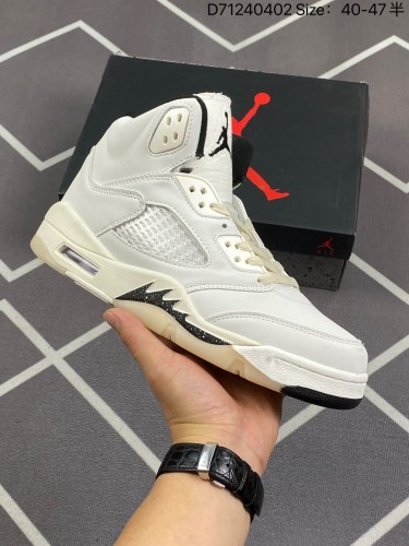 120Air Jordan 4 Retro  AJ4 乔4 Air Jordan 4 “Bred” 奥利奥 ，原纸板楦头 进口皮料 完美鞋型匹配公司货，正确鞋舌立体高频 原厂头层皮 最新原厂底模