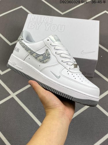180公司级✅Nike Air Force 1 Low  BY YOU原楦头原纸板 打造纯正空军版型专注外贸渠道 全掌内置蜂窝气垫 原盒配件 原厂中底钢印、拉帮完美货号CW2288-111Size